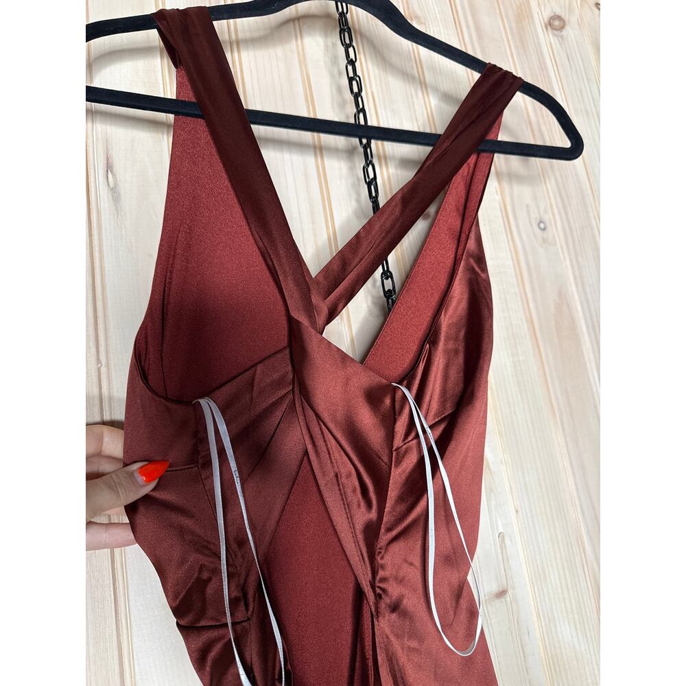 NWT Lulus Purely Elegant Rust Brown Satin Twist-Back Maxi Dress Bridesmaid Sz M - Picture 7 of 8